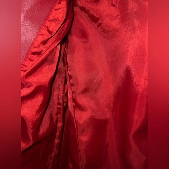 Kathy Ireland Ginuwine, leather and polyester interior size M red super soft - Picture 15 of 15